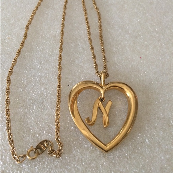 avon Jewelry - Vintage Avon long necklace